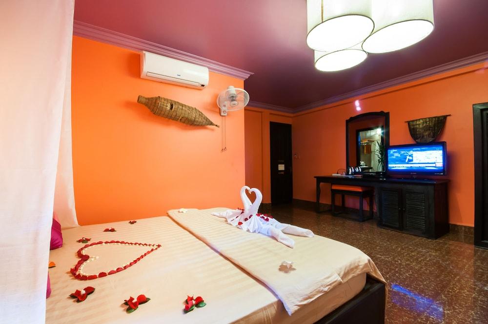 Hotel Golden Butterfly 3*