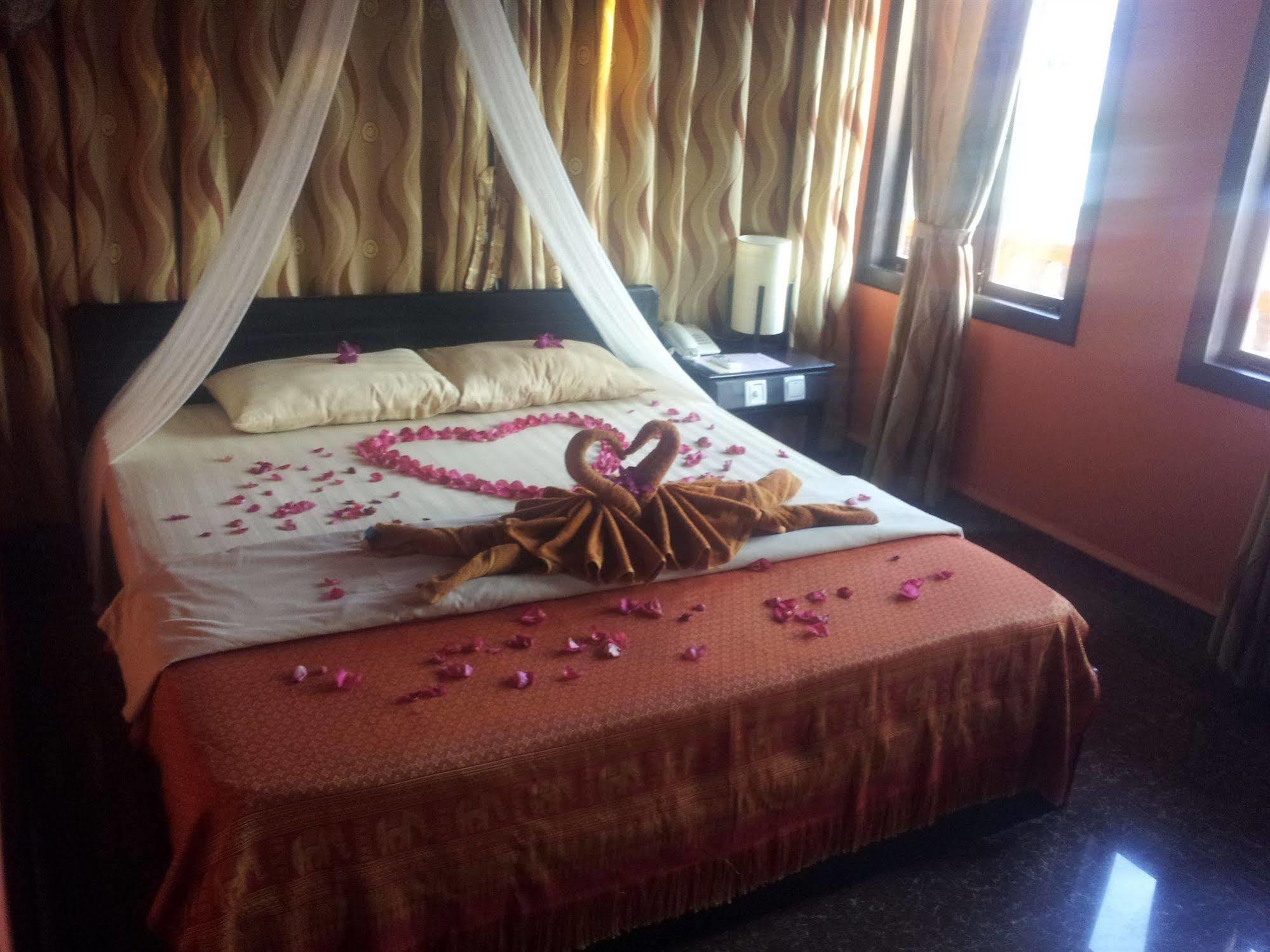 Golden Butterfly Hotel